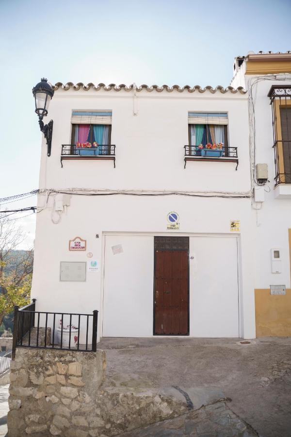 Casa Singular Y Con Encanto Baena Exterior foto